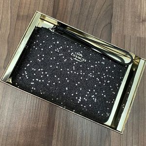 NWT Coach Star Glitter Wristlet